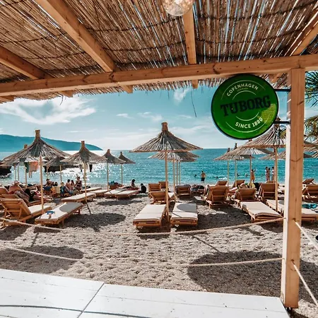 Inn Hotel Hotell Kanine
