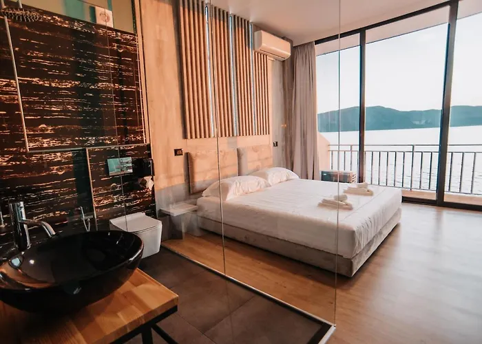 Inn Hotel Otel Kanine